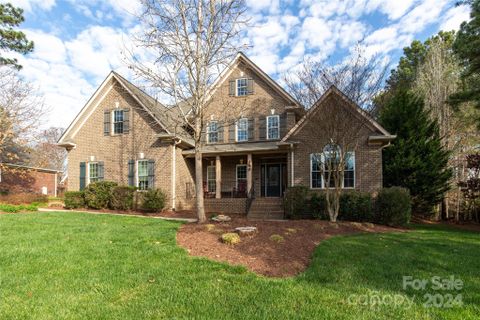 130 Honeysuckle Creek Loop sold home in Honeysuckle Creek, Mooresville, NC