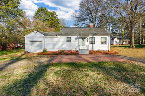 1222 India Hook Road