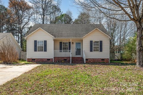 2246 Kestrel Drive