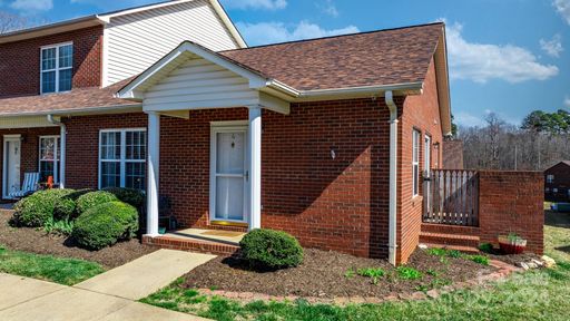 102 Brandywine Drive V-6 sold home in Brandywine, Conover, NC
