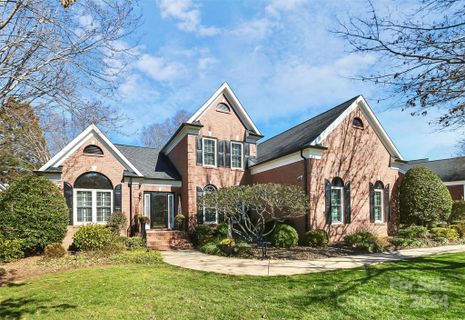 5840 Legacy Circle sold home in Country Club Estates, Charlotte, NC