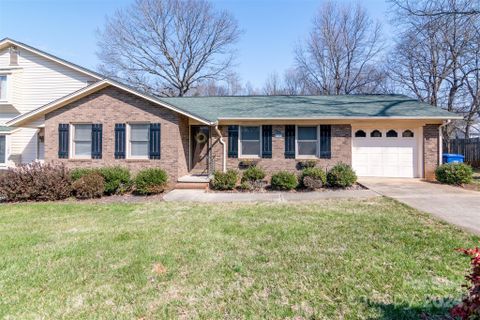 180 Calvin Street sold home in Troutman Condos, Troutman, NC