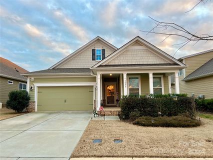 5031 Lydney Circle