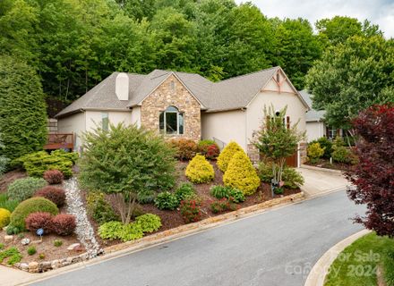 70 Carriage Highlands Court
