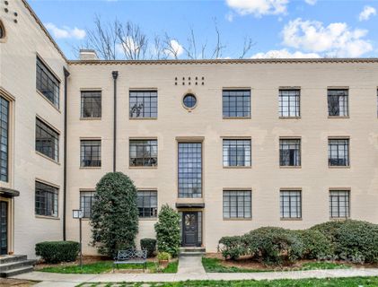 1121 Myrtle Avenue 41