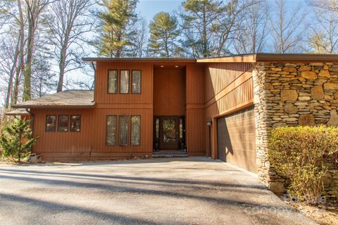 235 Estate Drive sold home in Chanteloupe, Hendersonville, NC