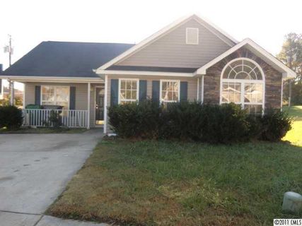 612 Hoskins Ridge Lane