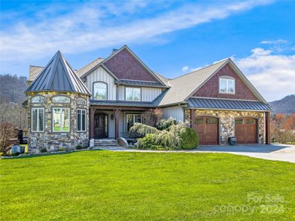 124 Cane Creek Ranch Drive sold home in Cane Creek Ranch, Fletcher, NC