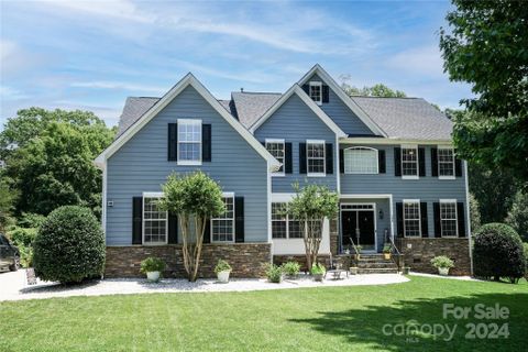 124 Preserve Way sold home in The Cove at Chesapeake Pointe, Mooresville, NC