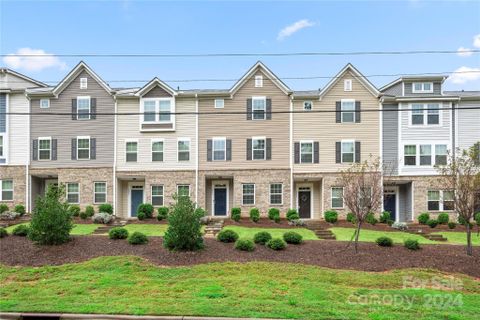 8248 Waxhaw Highway