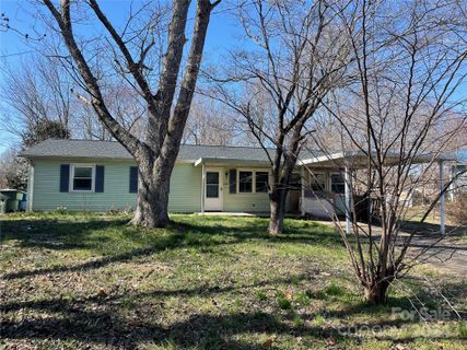 120 Bleinheim Court