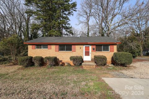 2600 Alleghany Street sold home in Wandawood, Charlotte, NC