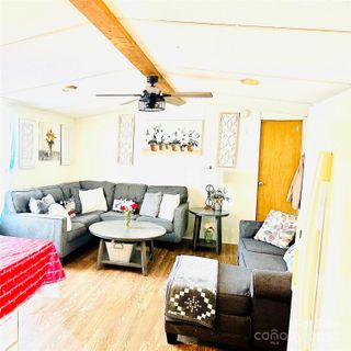 125 Kristey Lane sold home in Dara Acres, Hendersonville, NC