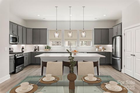413 Prine Place sold home in Brixton, Charlotte, NC