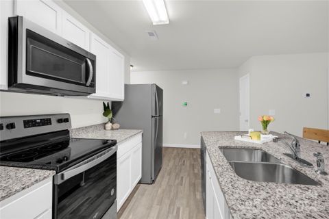 1349 Cypress Loop sold home in Oak Ridge Townhomes, Newton, NC