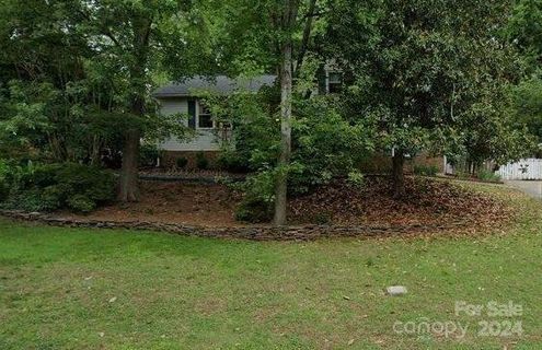 6805 Burlwood Road