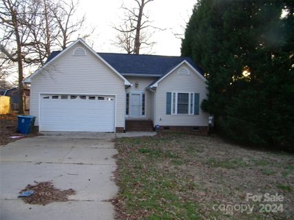 1527 Glenwood Avenue sold home in Oakland, Salisbury, NC