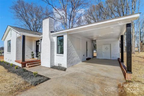 110 Crescent Drive