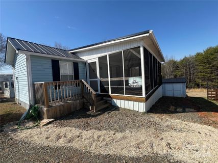 320 Mount View Lane