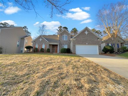 7813 Greylock Ridge Road sold home in Greylock, Matthews, NC
