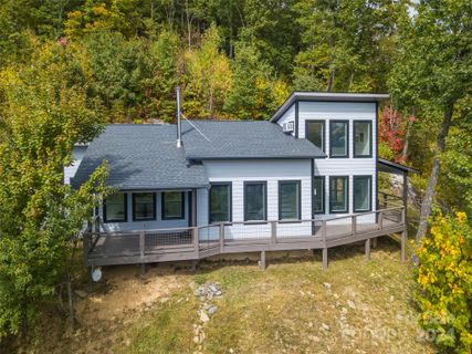 53 Putty Root Ridge sold home in Creekstone, Waynesville, NC