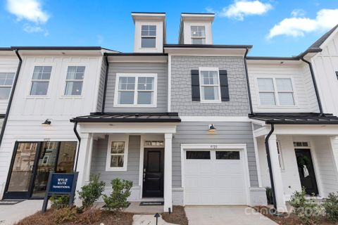 9725 Munsing Drive 104
