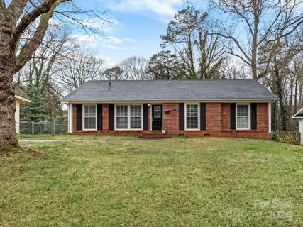 6226 Netherwood Drive