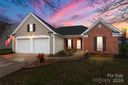 10211 Ingleton Court sold home in Charlotte, SC