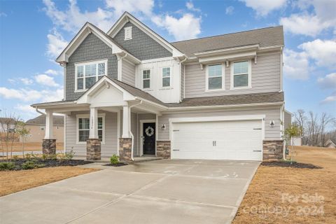 18036 New Mark Avenue