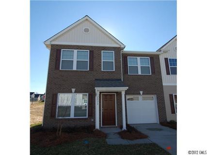 2026 Oxford Heights Drive 1
