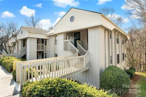 1705 Abbey Circle