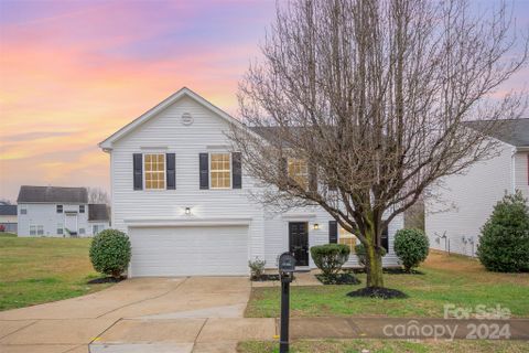 8021 Weeping Fig Lane