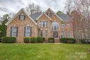 247 Forest Walk Way sold home in Mooresville, SC