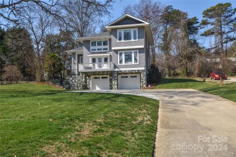 4925 Moonlite Bay Drive sold home in Moonlite Bay, Sherrills Ford, NC