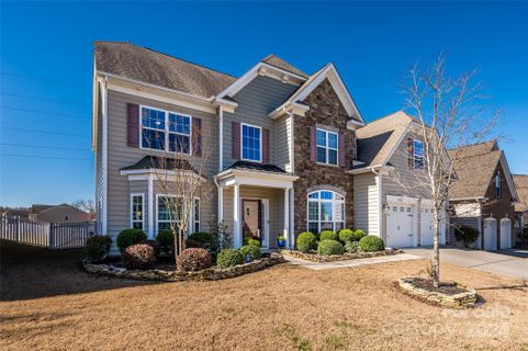 8943 Happiness Road