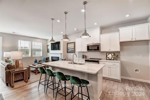 2635 Texana Court 320/Adriana