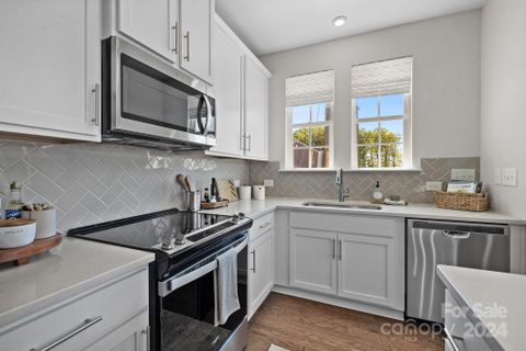 1530 Cedar Tree Drive 42