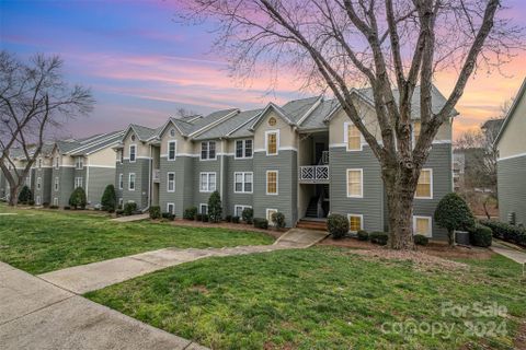 19823 Henderson Road L
