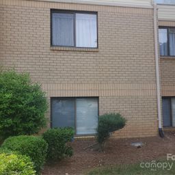 4804 Spring Lake Drive