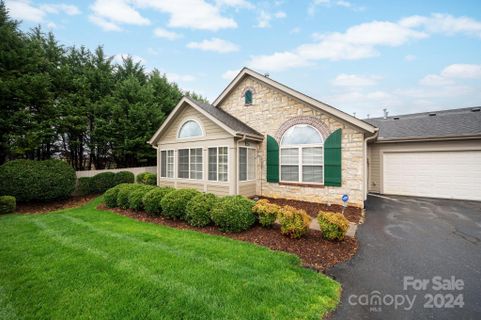127 Outlook Circle