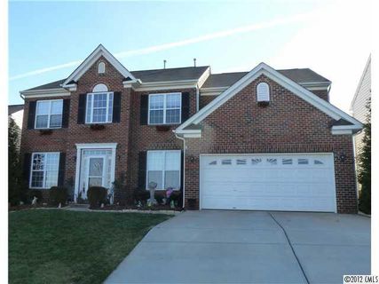 136 Wedge View Way sold home in Fox Den Country Club, Statesville, NC