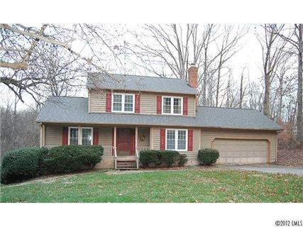 6827 Porterfield Road sold home in Woodcreek, Charlotte, NC