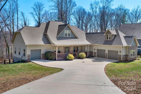 41 Bradshaw Lane sold home in The Farm At Bradshaw Lane, Candler, NC