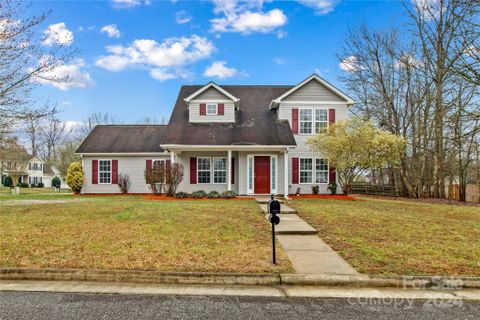 2236 Oakhurst Court