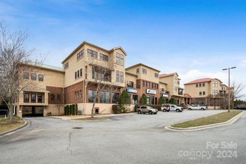475 S Church Street H sold home in Beacon Commons, Hendersonville, NC
