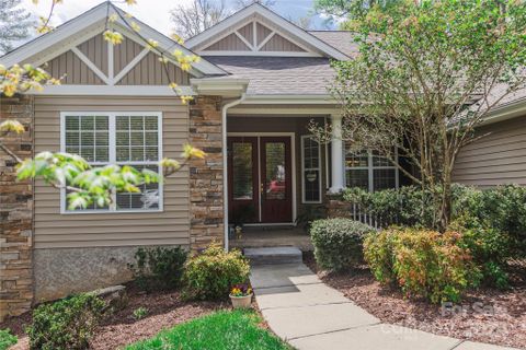 31 Eagle Chase Lane sold home in Eagle Chase, Etowah, NC