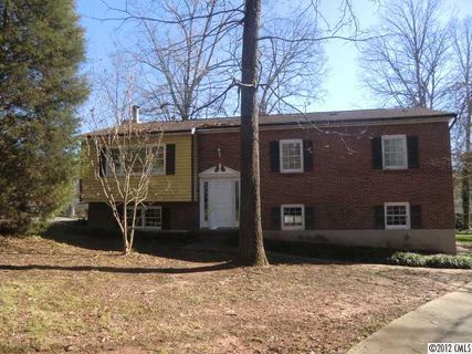 104 Walnut Cove Lane