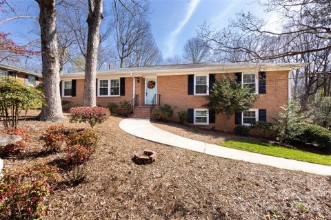 1814 Summerhill Drive sold home in Woodberry Forest, Charlotte, NC