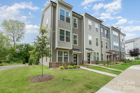 128 Judson Avenue sold home in The Towns at Greenway, Charlotte, NC