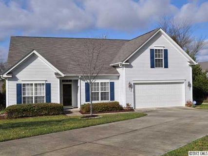 8421 Ewen Circle